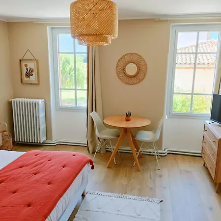 Le Du Breil Nocleg ze śniadaniem Verfeil (Haute-Garonne)